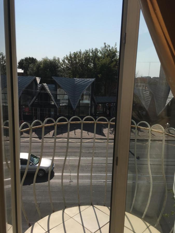 Beautiful Apartment In The Center Of Winnyzja Exterior foto